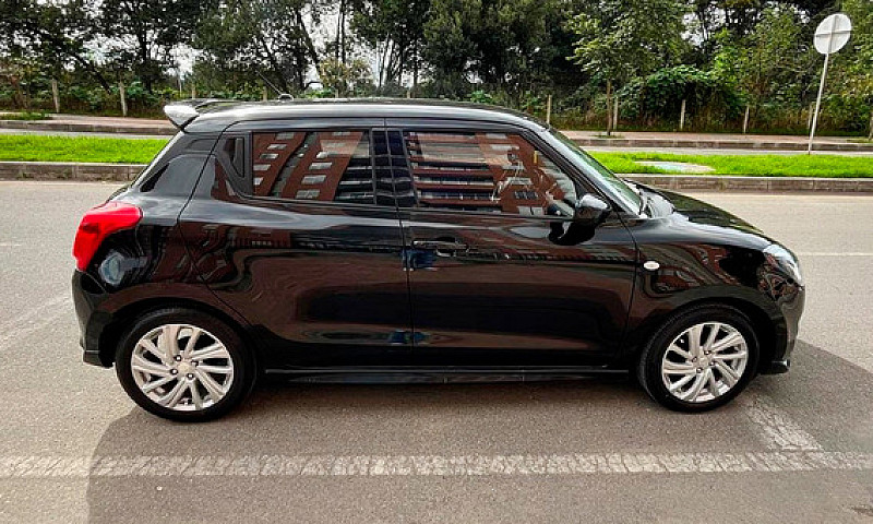 Suzuki Swift 1.2 Hyb...