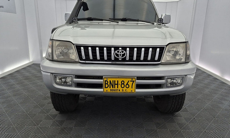 Toyota  Prado Vx 200...