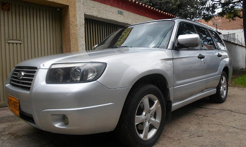 Subaru Forester 2.0 ...