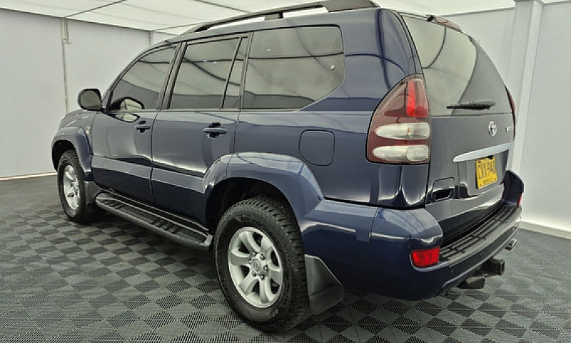 Toyota Land Cruiser ...