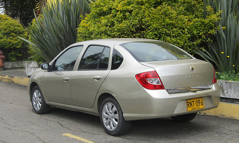 Renault Symbol 1.6 I...