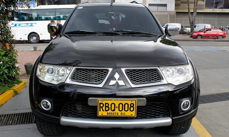 Mitsubishi Nativa Fe...