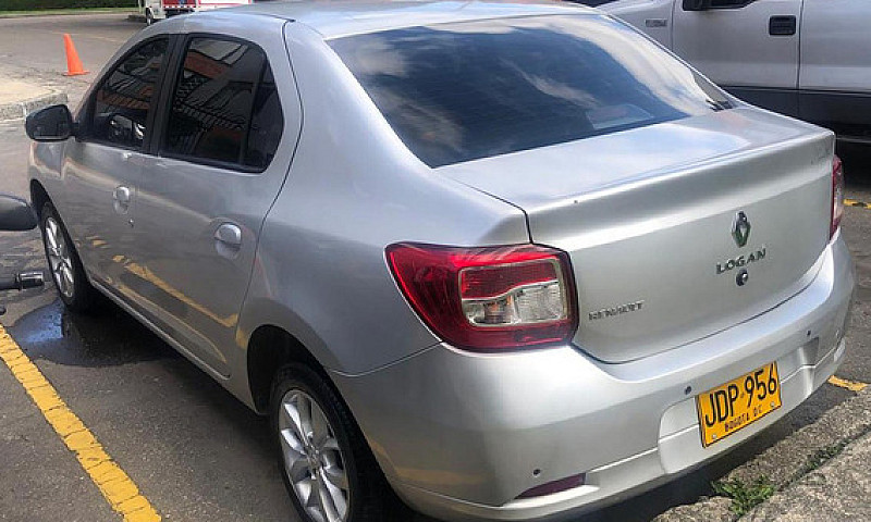 Renault Logan 1.6 Pr...