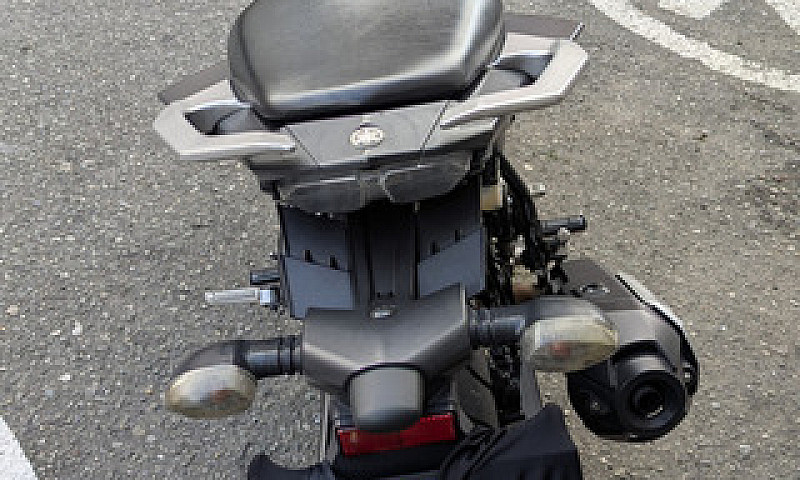 Yamaha Fz 250...