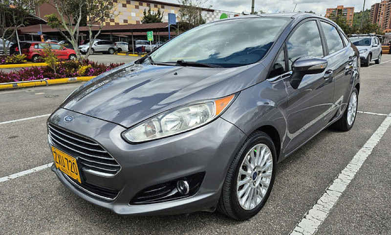 Ford Fiesta 1.6 Tita...