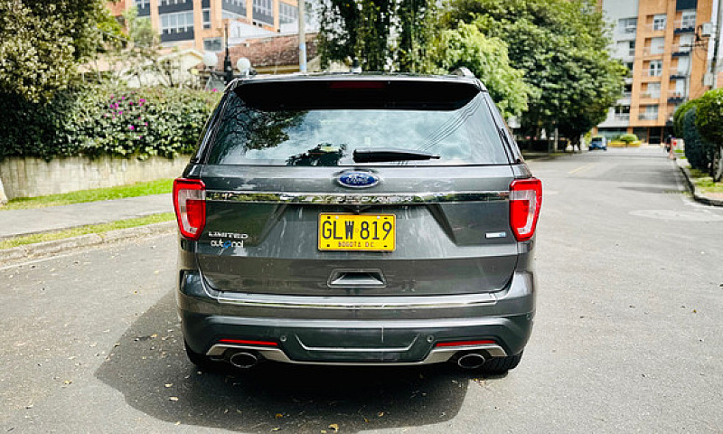 Ford Explorer 2.3 Li...