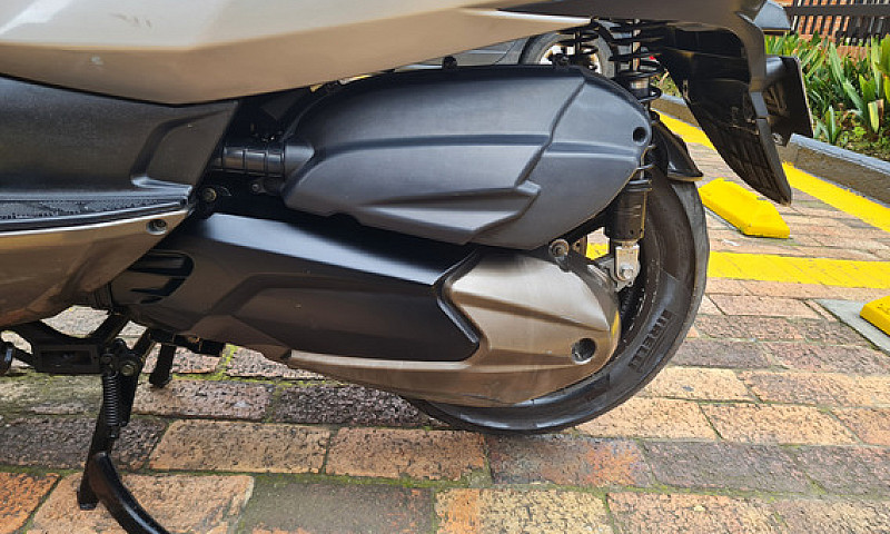 Kymco Downtown 300I ...
