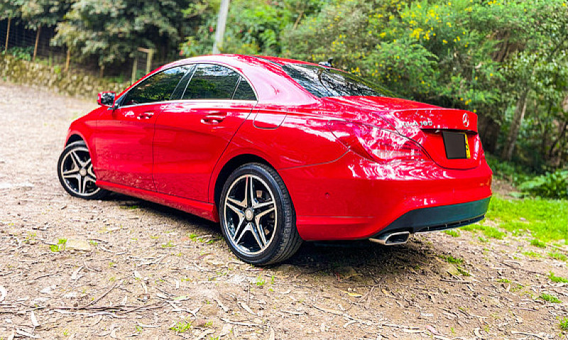 Mercedes-Benz Clase ...