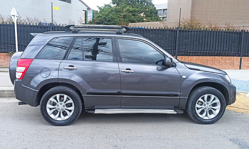 Suzuki Grand Vitara ...