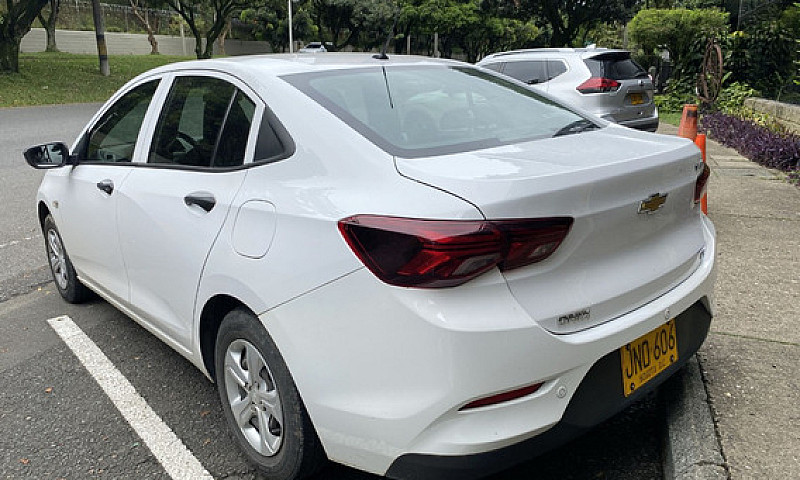 Chevrolet Onix 1.0 L...