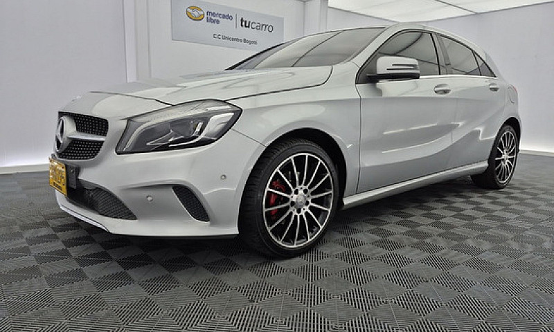 Mercedes-Benz Clase ...