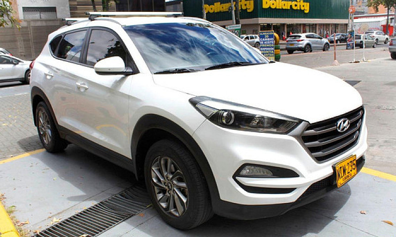 Hyundai Tucson 2.0 N...