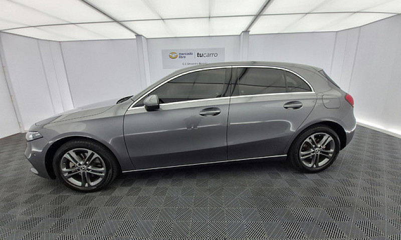 Mercedes Benz A 200 ...