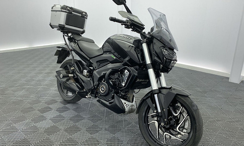 Bajaj Dominar 400 To...