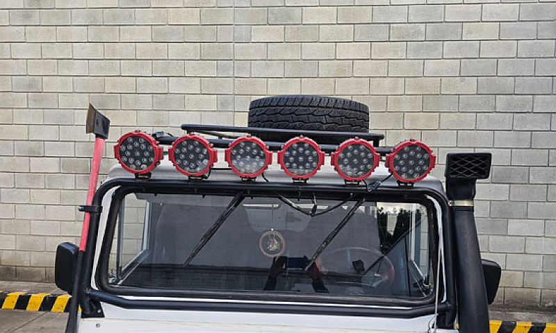 Toyota Land Cruiser ...