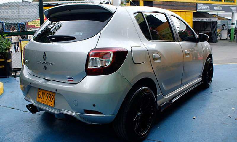 Renault Sandero 1.6 ...