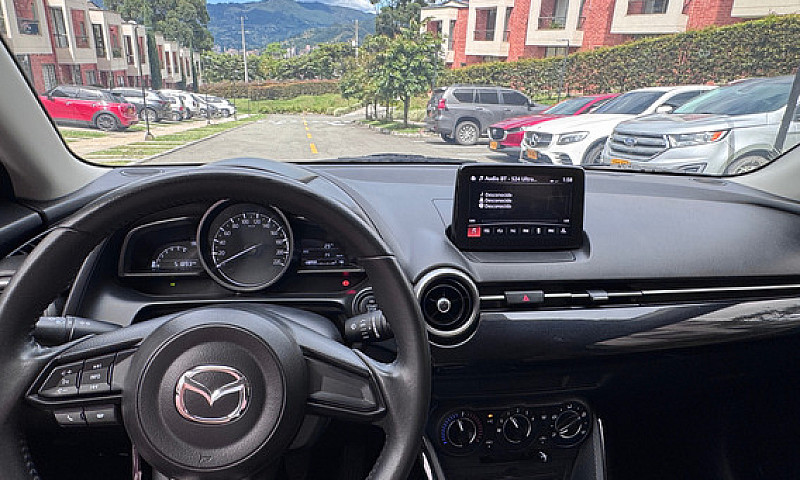 Mazda 2 Sedan 1.5 To...