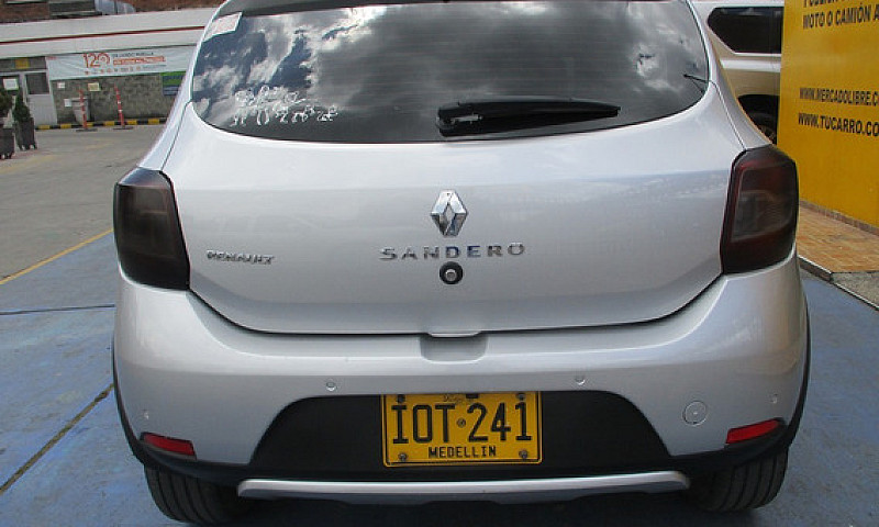 Renault Sandero Step...