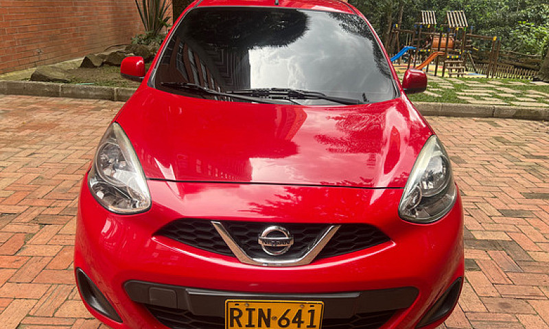 Nissan March 1.6 Adv...