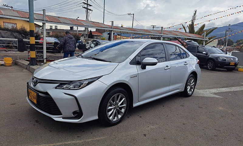 Toyota Corolla Hibri...