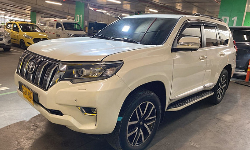 Toyota Prado 3.0 Vx...