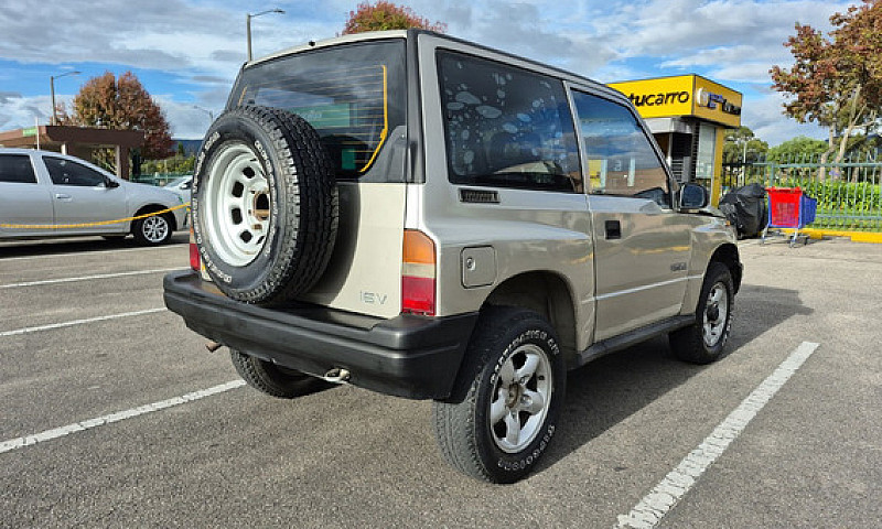 Chevrolet Vitara 1.6...
