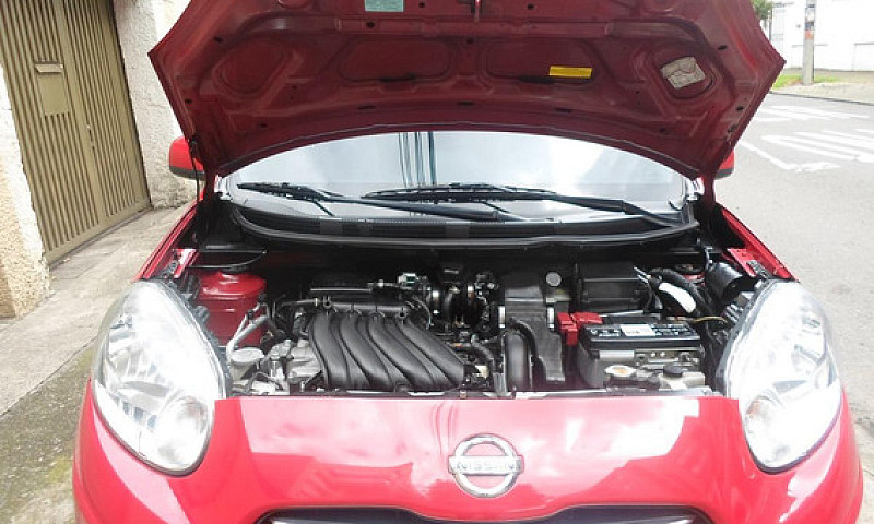 Nissan March 1.6 Adv...