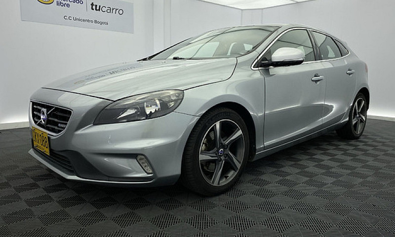 Volvo V40 1.6 T4 R-D...