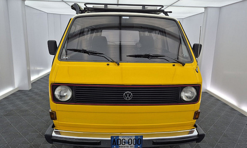Volkswagen Kombi ...