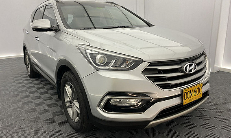 Hyundai Santa Fe 2.4...