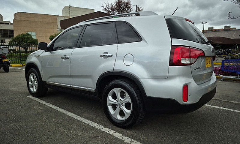 Kia Sorento 2.4 Radi...