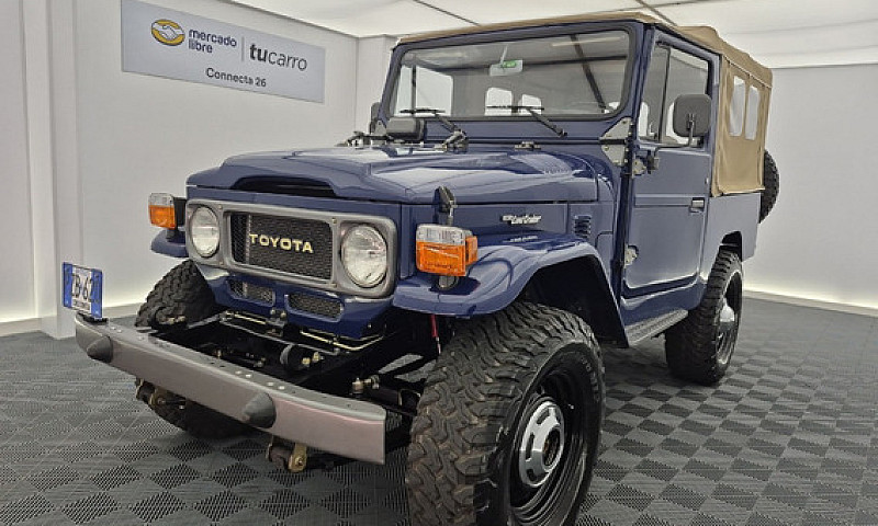 Toyota Land Cruiser ...