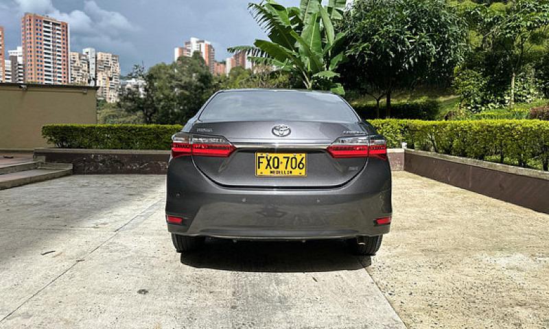 Toyota Corolla 1.8 S...