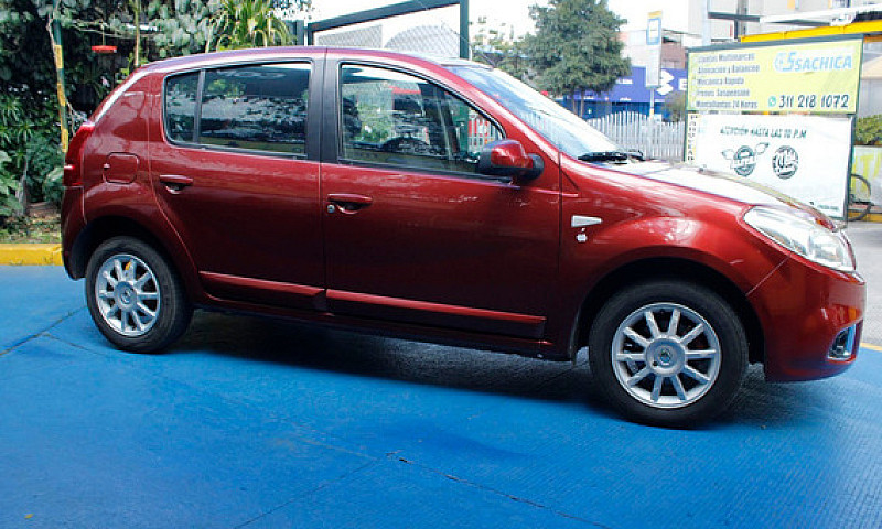 Renault Sandero 1.6 ...