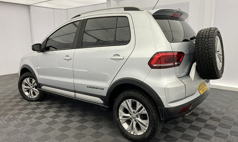 Volkswagen Crossfox ...