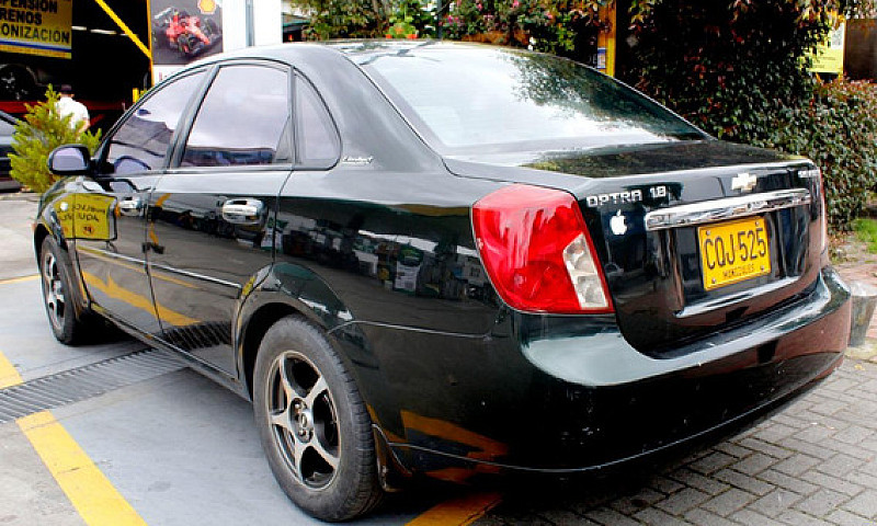 Chevrolet Optra 1.8 ...