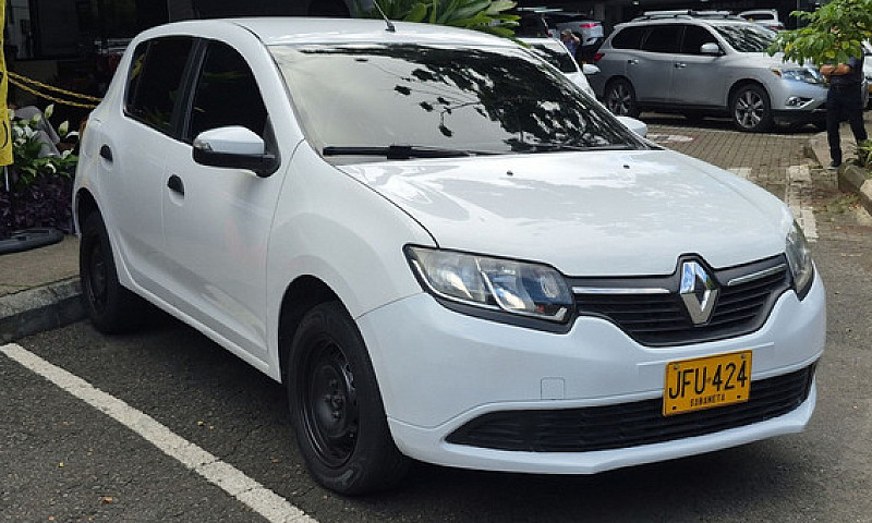 Renault Sandero 1.6 ...