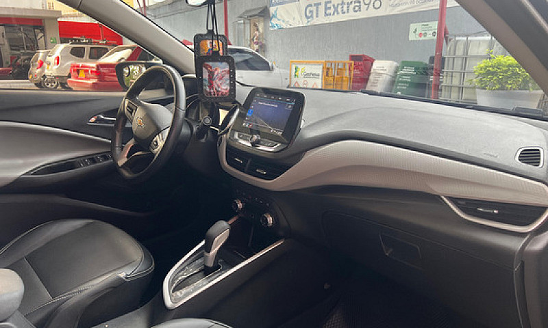 Chevrolet Onix 1.0T ...