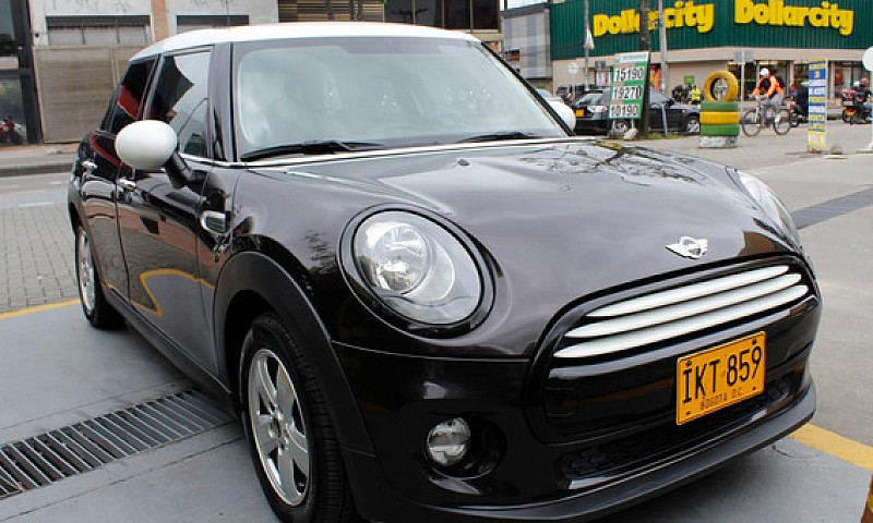 Mini Cooper  Mt 2015...