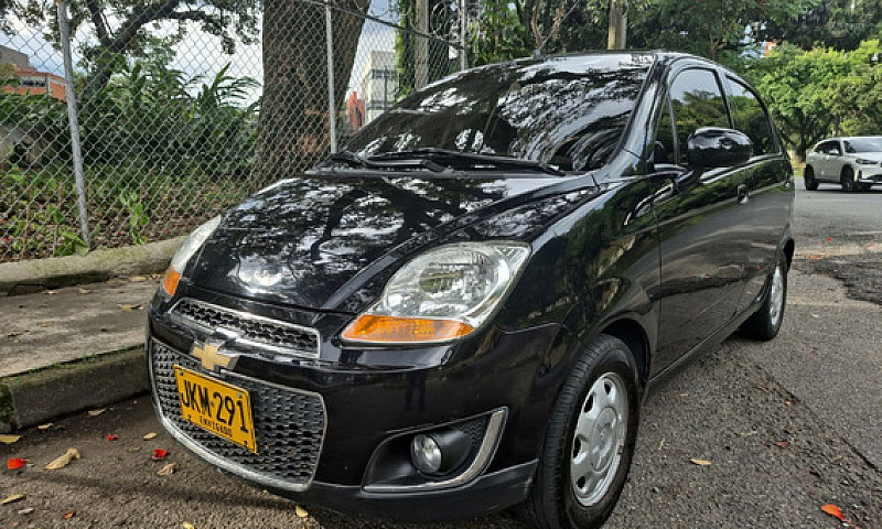 Chevrolet Spark 1.0 ...