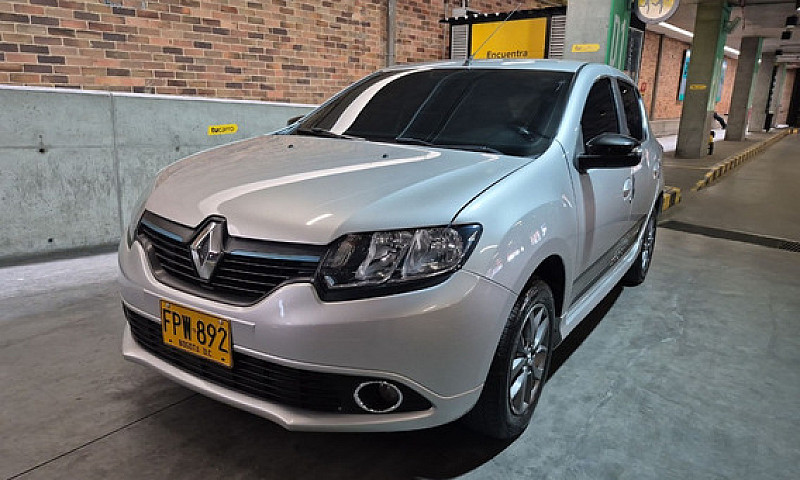 Renault Sandero 1.6 ...