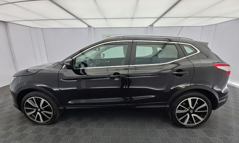Nissan Qashqai 2.0 E...