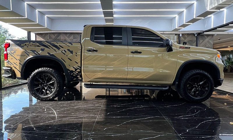 Chevrolet Silverado ...