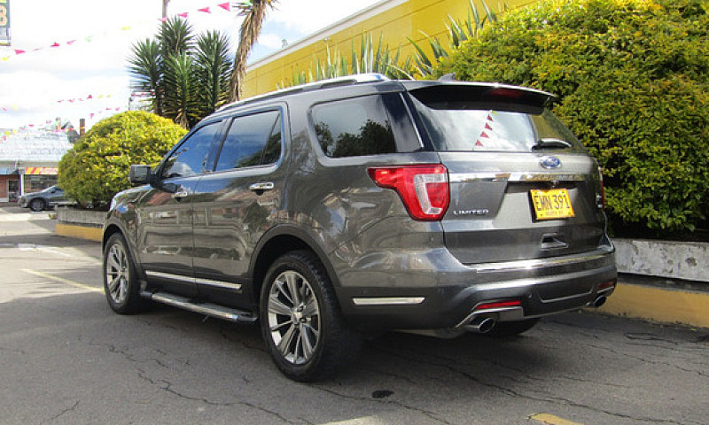 Ford Explorer 2.3 Li...