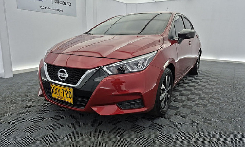 Nissan Versa 1.6 Sen...