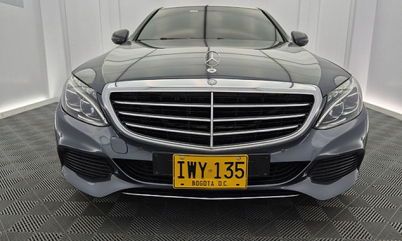 Mercedes-Benz Clase ...