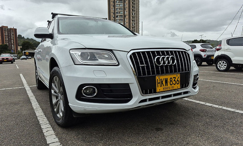 Audi Q5 2.0 Tfsi S-T...