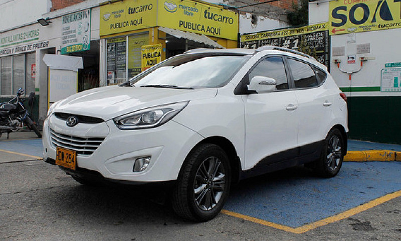 Hyundai Tucson Ix-35...