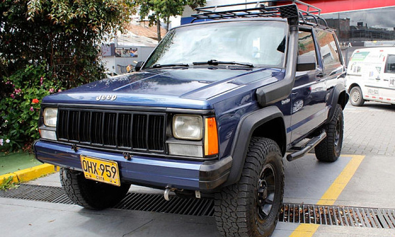 Jeep Cherokee 4.0 Re...