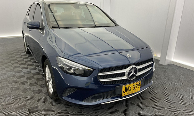 Mercedes Benz B 200 ...